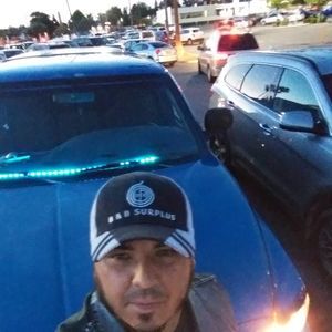 Meet your Posher, Ernesto trujillo